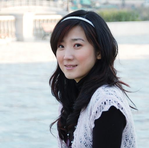 Catherine Dong Photo 8