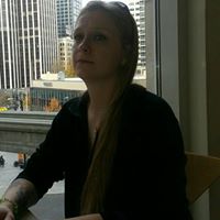 Sarah Peery Photo 6
