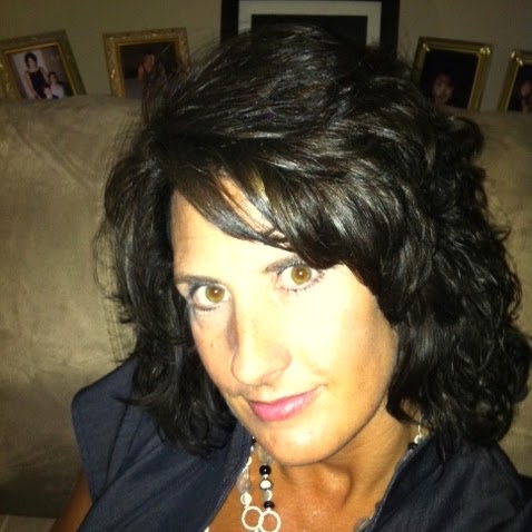 Jennifer Welsh Photo 36