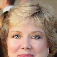 Anne Everett Photo 13