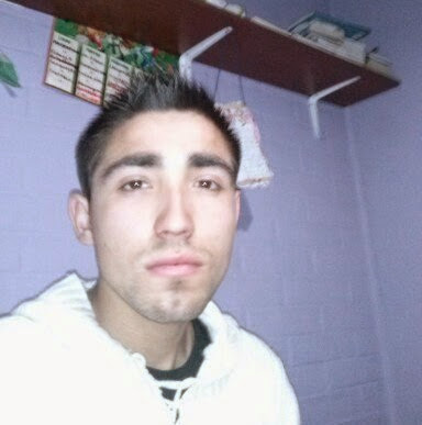 Christopher Villanueva Photo 14