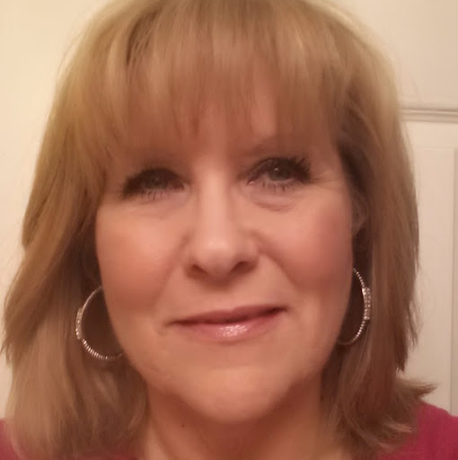 Elizabeth Crum Photo 10