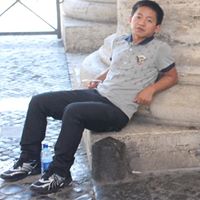 Lingyi Zheng Photo 1