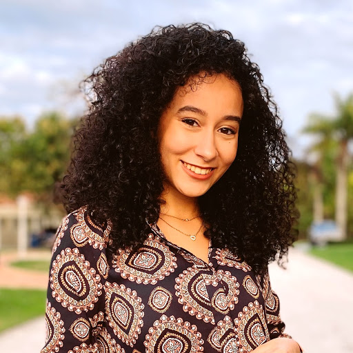 Julia Pena Photo 8