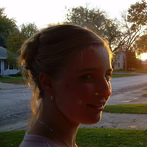Kate Padilla Photo 20