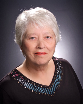 Judy Holland Photo 17