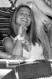 Lisa Archer Photo 39