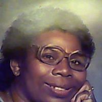 Ella Carter Photo 8