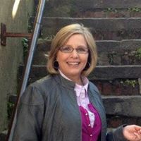 Pamela Warner Photo 20