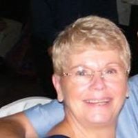 Lorraine Moyer Photo 5