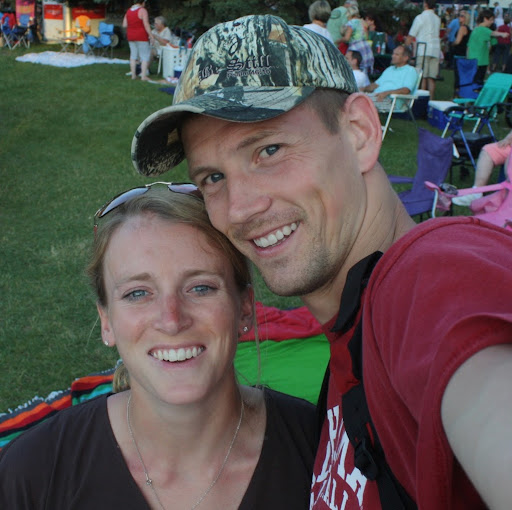 Angela Larson Photo 19