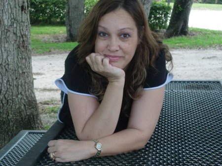 Deborah Vaughn Photo 25