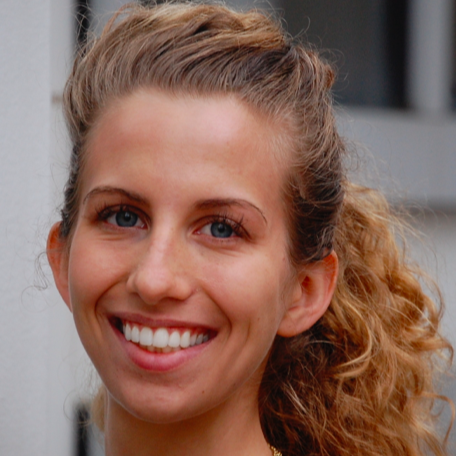 Danielle Ford Photo 35