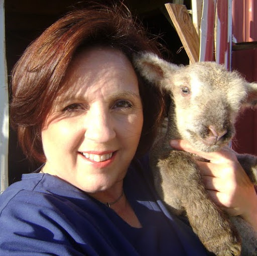 Jeanette Vaughan Photo 11