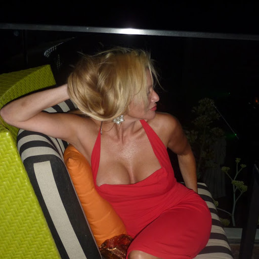 Sandy Johnson Photo 29