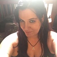Michelle Thayer Photo 10