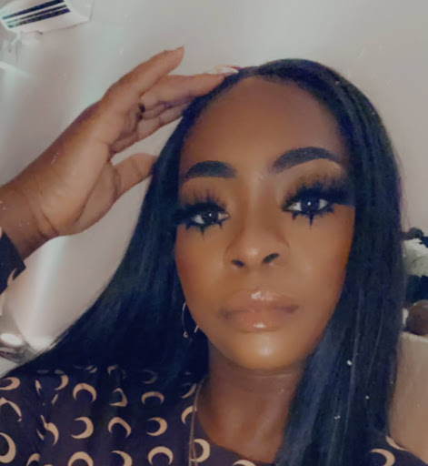 Patricia Whitaker Photo 39