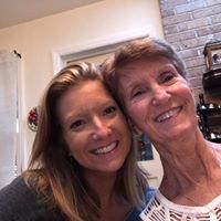 Vicki Thompson Photo 26