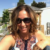 Julie Schubert Photo 19