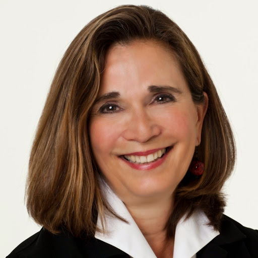 Sandra Deloach Photo 10