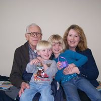 Stephanie Phipps Photo 11