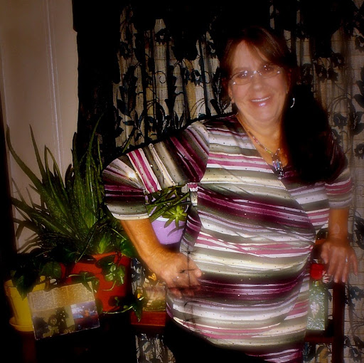 Theresa Reeves Photo 8