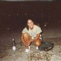 Lora Richardson Photo 21
