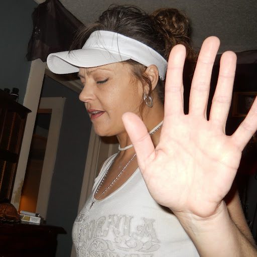 Julie Browning Photo 25