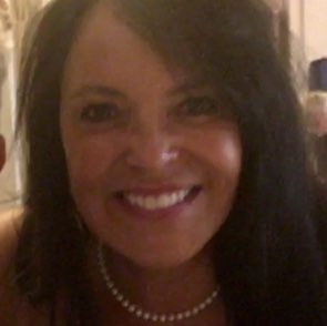 Lisa Haynes Photo 37