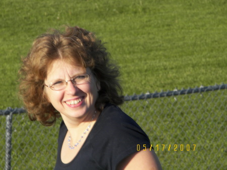 Michelle Lowe Photo 34