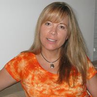 Jill Flores Photo 26