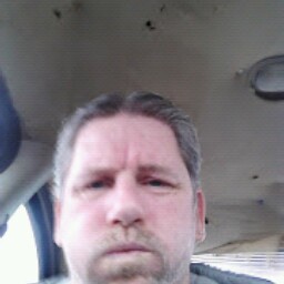 Tommy Brewer Photo 3