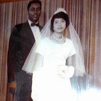 Derrick Dennis Photo 43