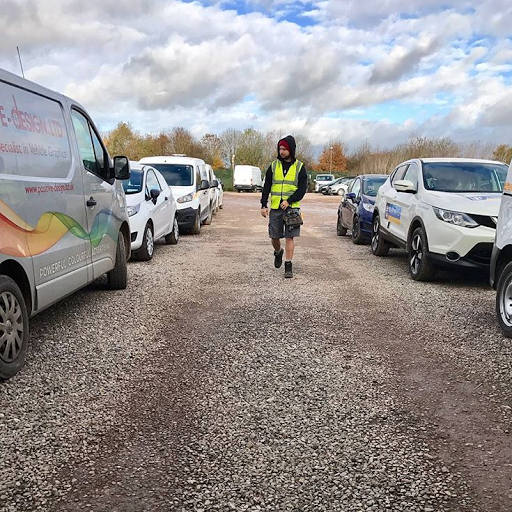 Russell Latham Photo 4