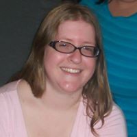 Jennifer Hedrick Photo 9