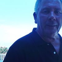 George Holmes Photo 34