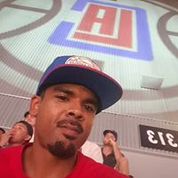 Juan Gilbert Photo 10