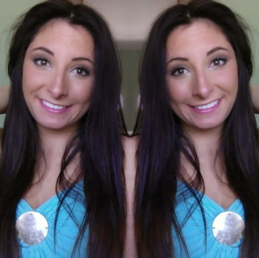 Alicia Meyer Photo 30