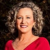 Julie Mauck Photo 10