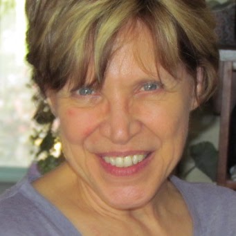 Carole Hayes Photo 11