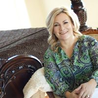 Jennifer Cowgill Photo 11