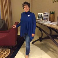 Donna Kelly Photo 40