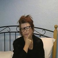 Paula Schofield Photo 17