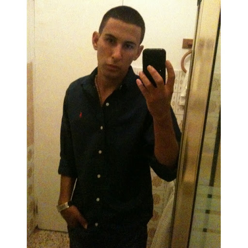Carlos Nevarez Photo 28