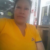 Elizabeth Valles Photo 8