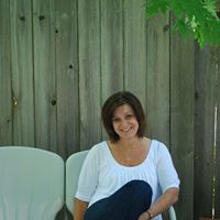 Kelly Mayes Photo 20