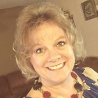 Robyn Roberson Photo 24