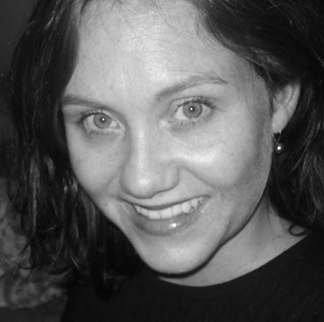 Michelle Kirkland Photo 16