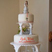 Julie Traynor Photo 4