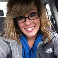 Erika Robbins Photo 29